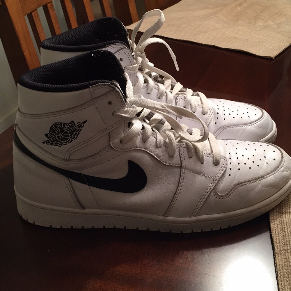 Air Jordan 1 “Yin Yang”